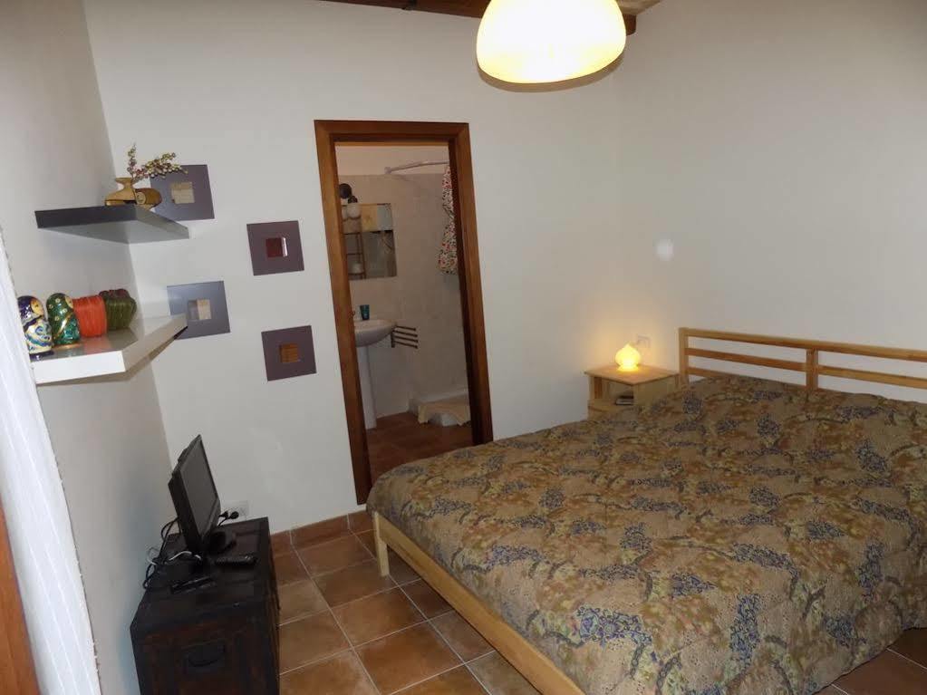 Al Cardinale Bed & Breakfast วิแตร์โบ ภายนอก รูปภาพ